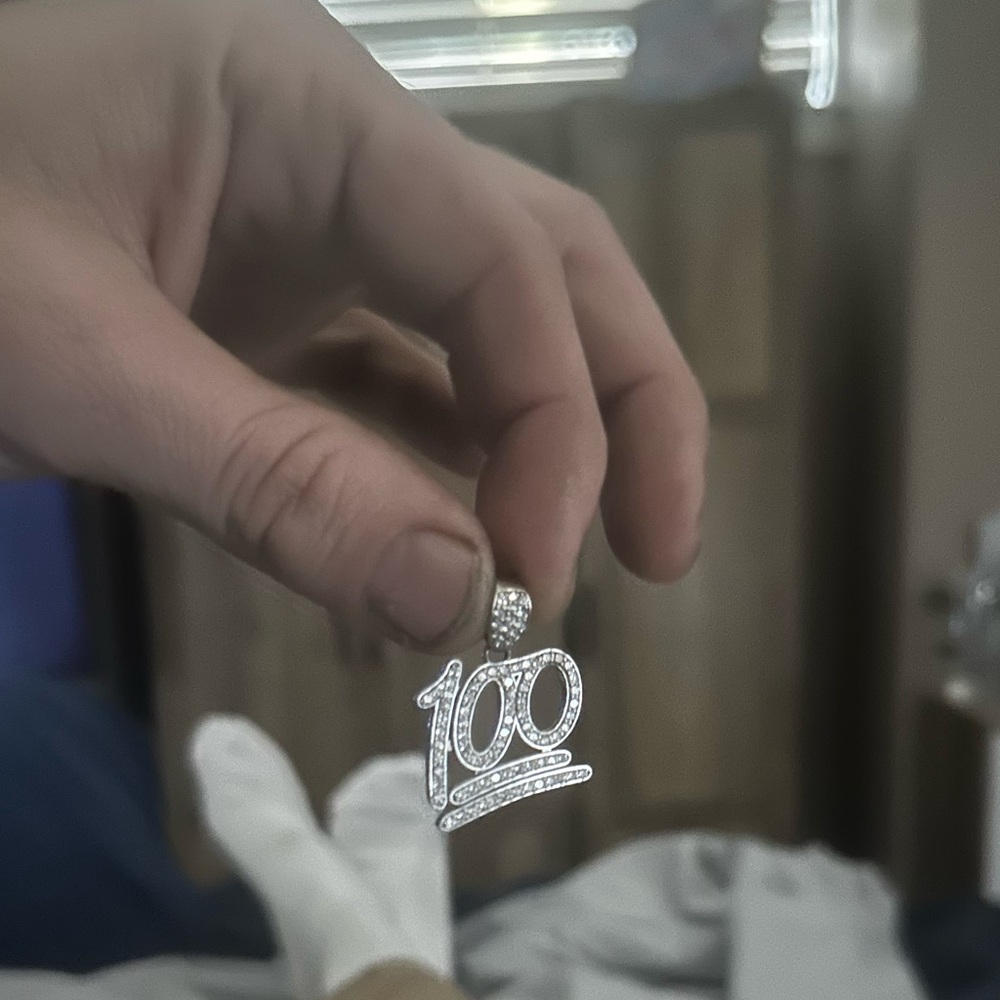 Real Diamond 💯 Pendant